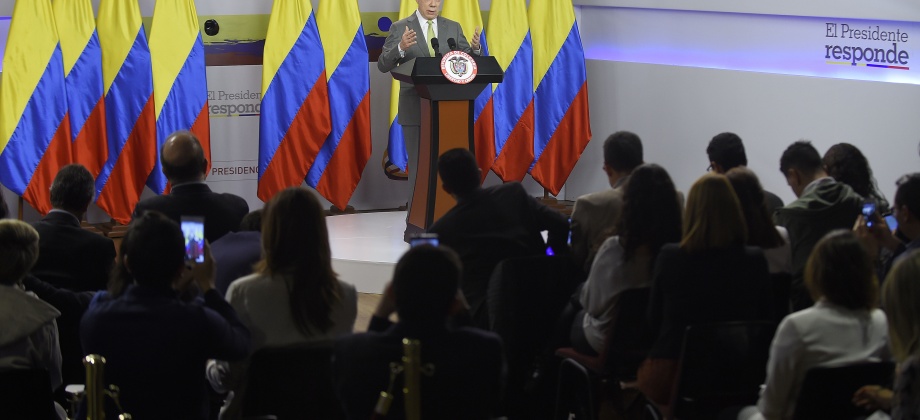 “El mundo está viendo con optimismo nuestro camino hacia la paz. Muchos países nos están apoyando”: Presidente Juan Manuel Santos 