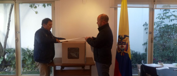 Último día de votaciones presidenciales empezó en La Paz, Bolivia